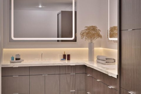 Copropriété à vendre à Clearwater, Floride: 3 chambres, 184.5 m2 № 2130324 - photo 11