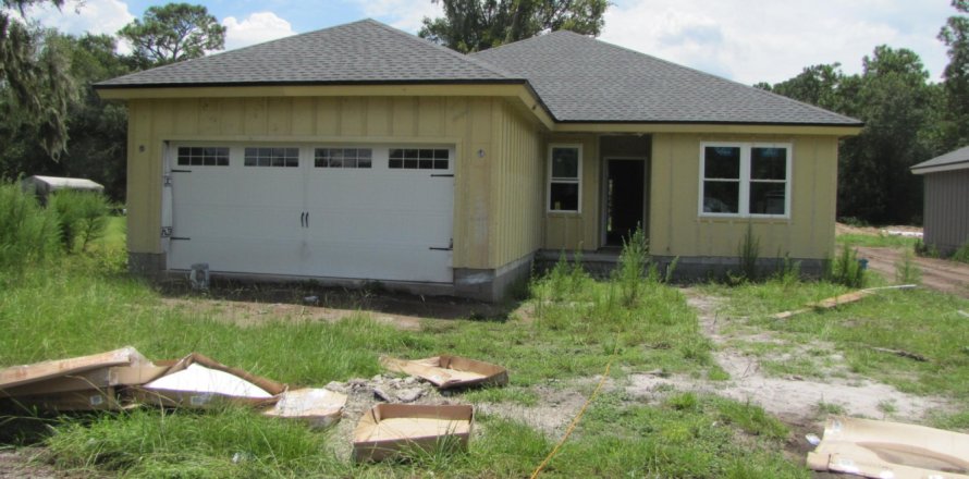 House in Jacksonville, Florida 3 bedrooms, 159.98 sq.m. № 770118