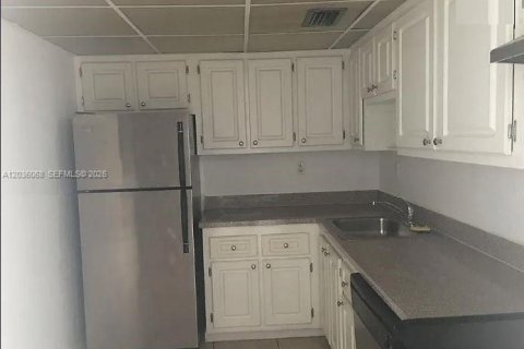Appartement à louer à North Miami, Floride: 1 chambre, 62.52 m2 № 2084244 - photo 6