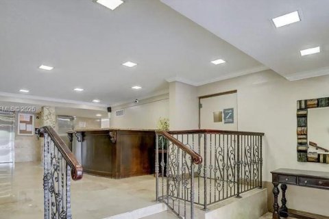 Appartement à louer à North Miami, Floride: 1 chambre, 62.52 m2 № 2084244 - photo 2