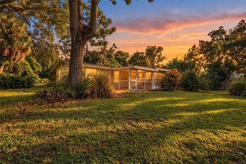 Villa ou maison à vendre à Venice, Floride: 2 chambres, 75.72 m2 № 2391081 - photo 2