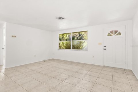 Villa ou maison à vendre à Venice, Floride: 2 chambres, 75.72 m2 № 2391081 - photo 6