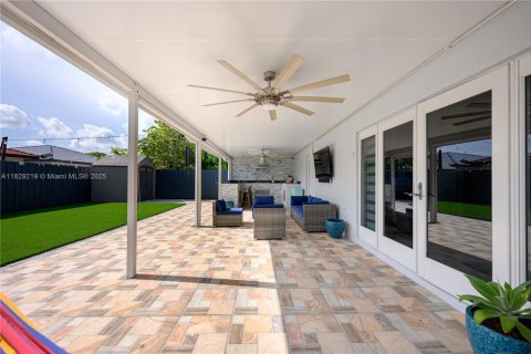 Купить виллу или дом в Майами, Флорида 3 спальни, 138.05м2, № 1957789 - фото 15