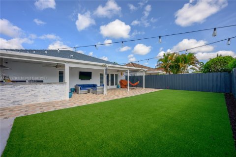 Купить виллу или дом в Майами, Флорида 3 спальни, 138.05м2, № 1957789 - фото 20