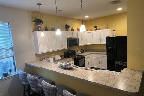 Adosado en venta en Kissimmee, Florida, 4 dormitorios, 177.07 m2 № 1555156 - foto 4