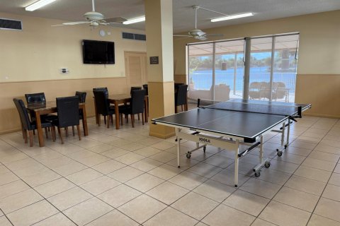 Condominio en venta en Hallandale Beach, Florida, 2 dormitorios, 101.45 m2 № 2429792 - foto 8