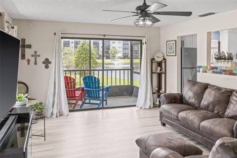 Condominio en venta en Saint Petersburg, Florida, 2 dormitorios, 126.35 m2 № 1757591 - foto 24