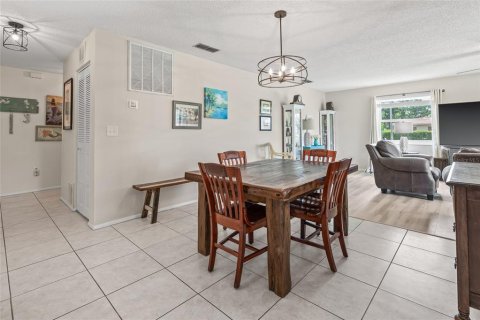 Condominio en venta en Saint Petersburg, Florida, 2 dormitorios, 126.35 m2 № 1757591 - foto 28