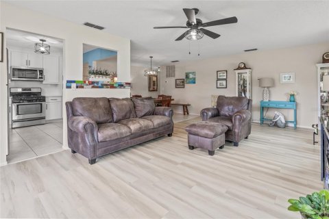 Condominio en venta en Saint Petersburg, Florida, 2 dormitorios, 126.35 m2 № 1757591 - foto 23
