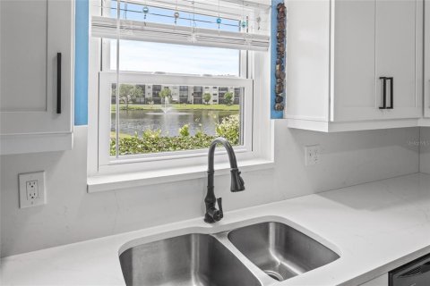 Condominio en venta en Saint Petersburg, Florida, 2 dormitorios, 126.35 m2 № 1757591 - foto 21
