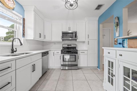Condominio en venta en Saint Petersburg, Florida, 2 dormitorios, 126.35 m2 № 1757591 - foto 22