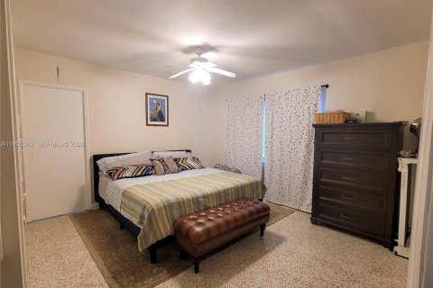 Immobilier commercial à vendre à North Miami, Floride: 153.57 m2 № 2010966 - photo 24