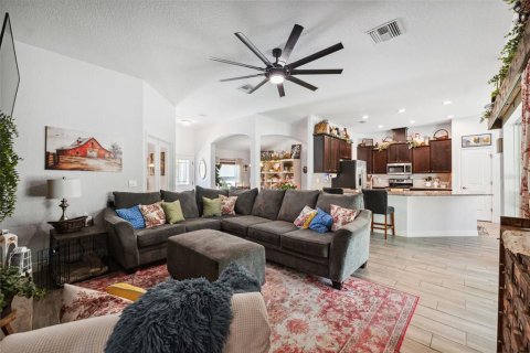 Casa en venta en Brooksville, Florida, 3 dormitorios, 183.2 m2 № 1640910 - foto 6