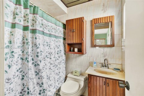 Купить виллу или дом в Майами, Флорида 3 спальни, 130.81м2, № 1955813 - фото 11