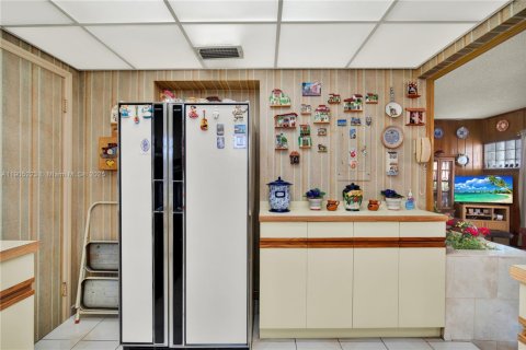 Купить виллу или дом в Майами, Флорида 3 спальни, 130.81м2, № 1955813 - фото 20