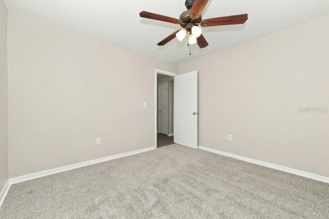 Villa ou maison à louer à Apollo Beach, Floride: 3 chambres, 141.86 m2 № 2380457 - photo 11