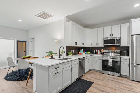 Villa ou maison à vendre à Spring Hill, Floride: 3 chambres, 148.64 m2 № 2093053 - photo 18