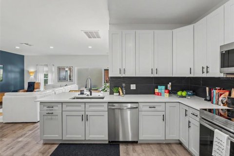 Villa ou maison à vendre à Spring Hill, Floride: 3 chambres, 148.64 m2 № 2093053 - photo 21
