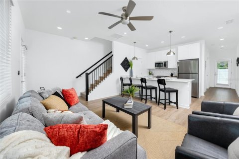 Adosado en venta en Tampa, Florida, 3 dormitorios, 121.42 m2 № 1882901 - foto 11
