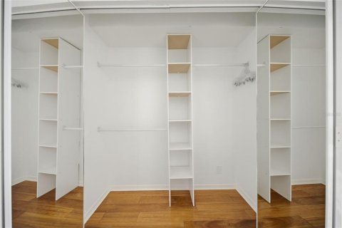Купить кондоминиум в Сент-Питерсберг, Флорида 8 комнат, 106.84м2, № 2235572 - фото 20