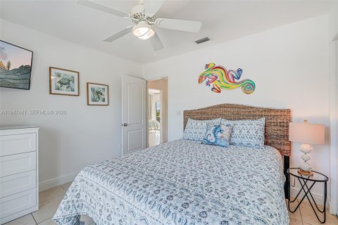 House in Key Largo, Florida 4 bedrooms, 180.6 sq.m. № 2003561 - photo 21