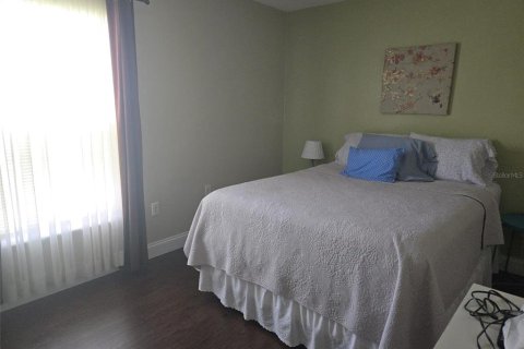 Casa en venta en Kissimmee, Florida, 4 dormitorios, 207.73 m2 № 1800304 - foto 20