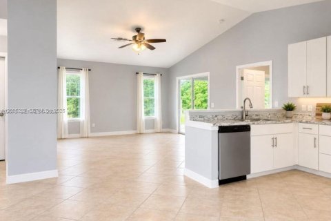 Villa ou maison à louer à Vero Beach, Floride: 2 chambres № 2386884 - photo 3