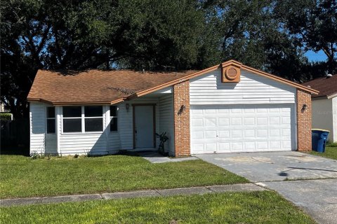Villa ou maison à Clearwater, Floride 3 chambres, 141.21 m2 № 2413718