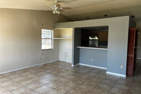 Villa ou maison à vendre à Clearwater, Floride: 3 chambres, 141.21 m2 № 2413718 - photo 3