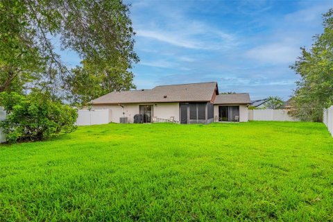 House in Orlando, Florida 3 bedrooms, 145.3 sq.m. № 1898573 - photo 28