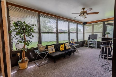 House in Orlando, Florida 3 bedrooms, 145.3 sq.m. № 1898573 - photo 14
