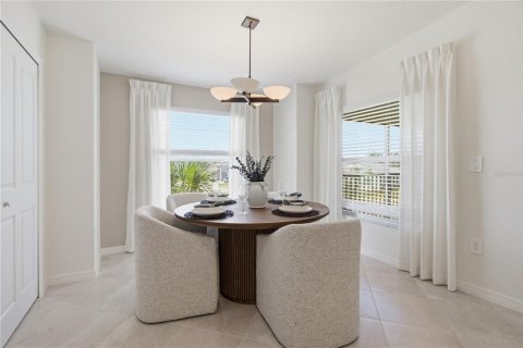 Condo in Lakewood Ranch, Florida, 2 bedrooms  № 2421896 - photo 9