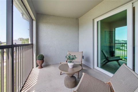 Condo in Lakewood Ranch, Florida, 2 bedrooms  № 2421896 - photo 14