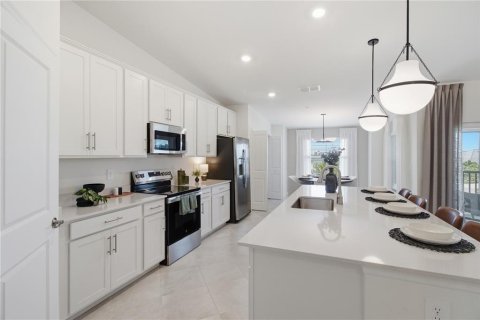 Condo in Lakewood Ranch, Florida, 2 bedrooms  № 2421896 - photo 10