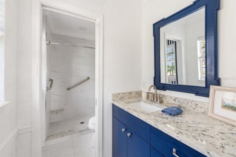 House in Englewood, Florida 2 bedrooms, 175.59 sq.m. № 1677675 - photo 22