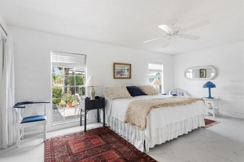 House in Englewood, Florida 2 bedrooms, 175.59 sq.m. № 1677675 - photo 19