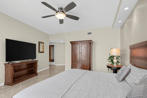 Condo in Fort Lauderdale, Florida, 2 bedrooms № 2407927 - photo 21
