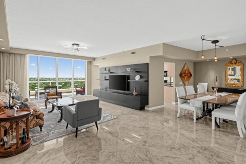 Condo in Fort Lauderdale, Florida, 2 bedrooms № 2407927 - photo 6