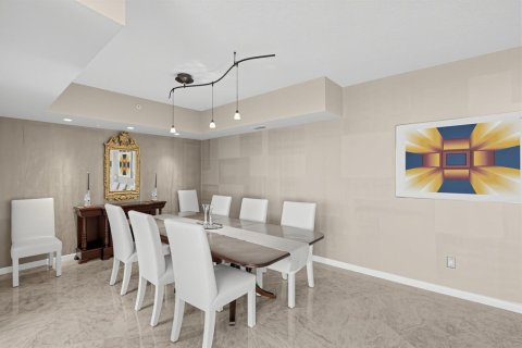 Condo in Fort Lauderdale, Florida, 2 bedrooms № 2407927 - photo 8