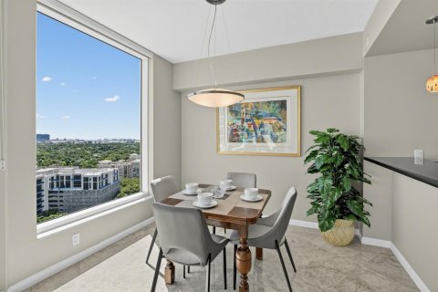 Condo in Fort Lauderdale, Florida, 2 bedrooms № 2407927 - photo 14