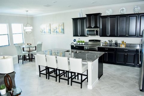 House in Riverview, Florida 5 bedrooms, 360.93 sq.m. № 1810593 - photo 3
