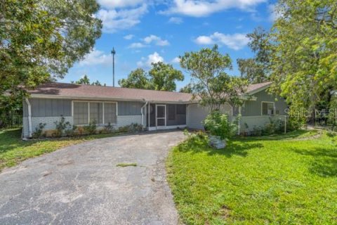 Villa ou maison à Tampa, Floride 4 chambres, 205.31 m2 № 2356074
