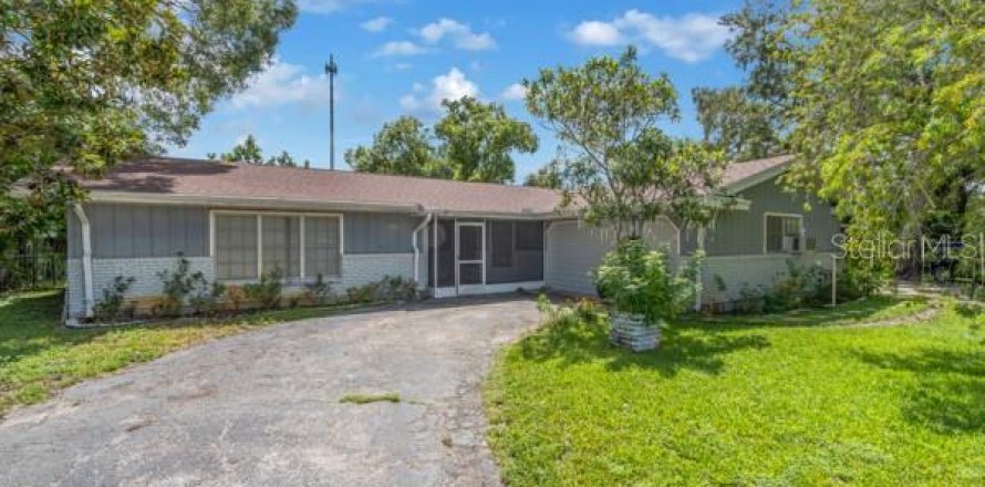 Villa ou maison à Tampa, Floride 4 chambres, 205.31 m2 № 2356074