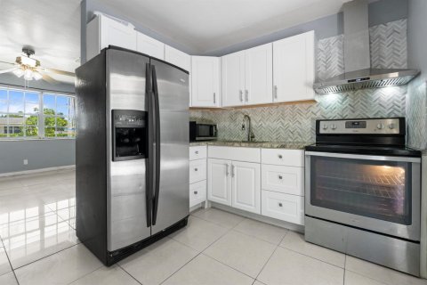 Appartement à louer à Boynton Beach, Floride: 2 chambres, 67.35 m2 № 2186775 - photo 10