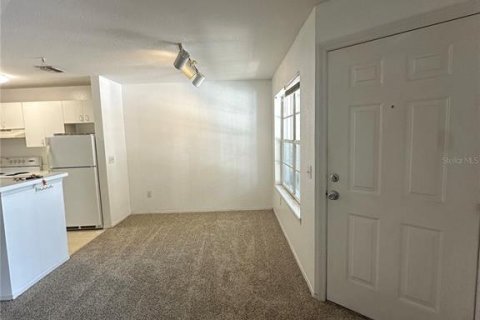 Condominio en alquiler en Sarasota, Florida, 2 dormitorios, 113.71 m2 № 1877149 - foto 6