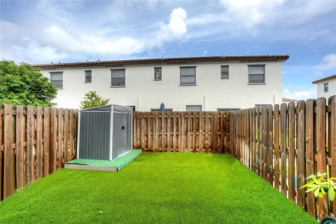 Touwnhouse à vendre à Homestead, Floride: 3 chambres, 123.37 m2 № 2090403 - photo 4