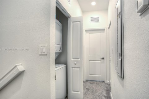 Touwnhouse à vendre à Homestead, Floride: 3 chambres, 123.37 m2 № 2090403 - photo 13