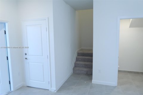 Touwnhouse à louer à Miami, Floride: 3 chambres, 123.65 m2 № 1833747 - photo 20