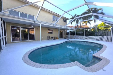 House in Davie, Florida 3 bedrooms, 167.32 sq.m. № 1994032 - photo 1