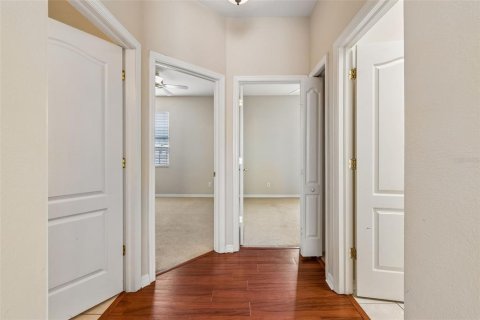 House in Tampa, Florida 3 bedrooms, 197.14 sq.m. № 2118861 - photo 25